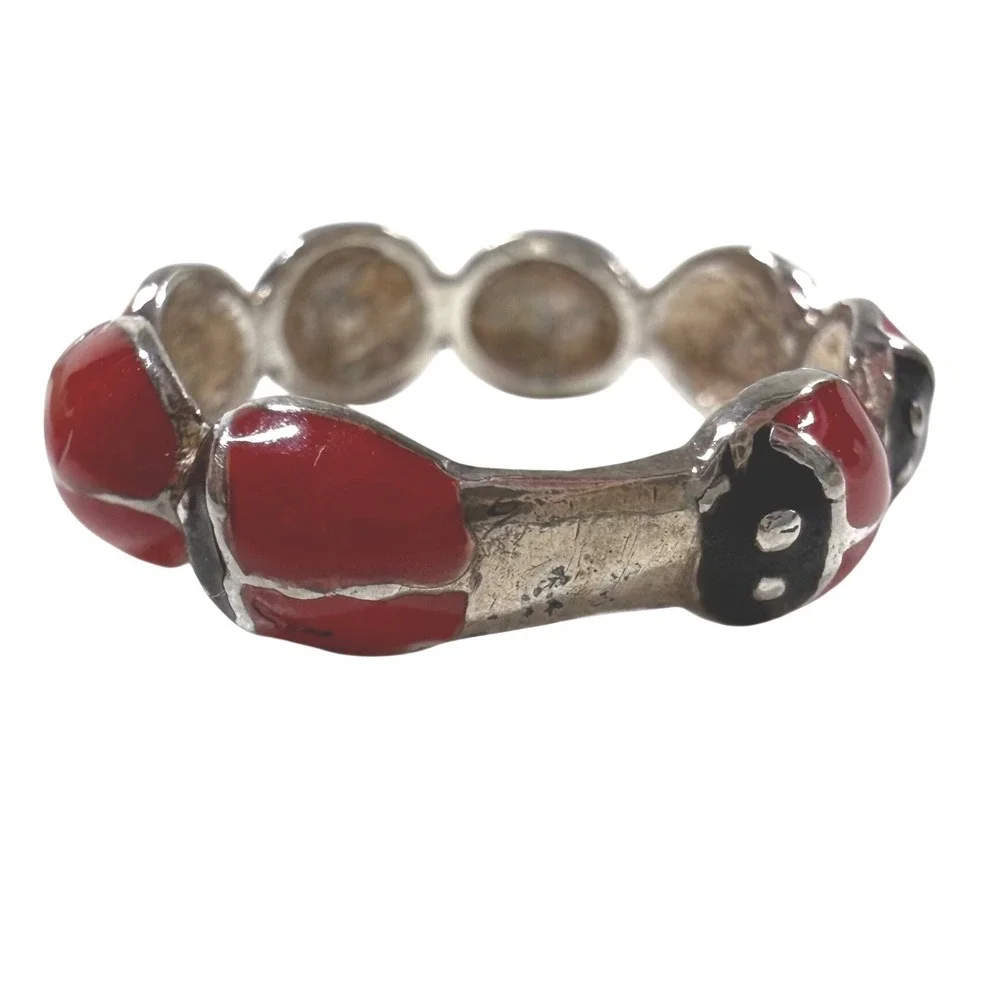 DELIAS Y2K 2000s Teen LADYBUG Red Black Enamel Band Ring Silver Tone Sz 5.25
